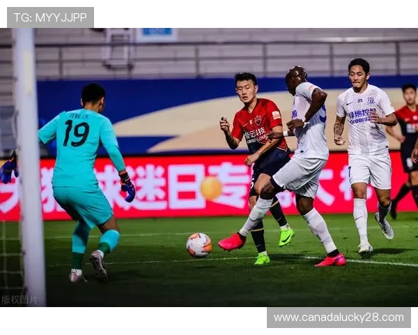 门将数据对比:瑞恩与桑巴的扑救率揭示球队防守差异 门将数据对比:瑞恩与桑巴的扑救率揭示球队防守差异