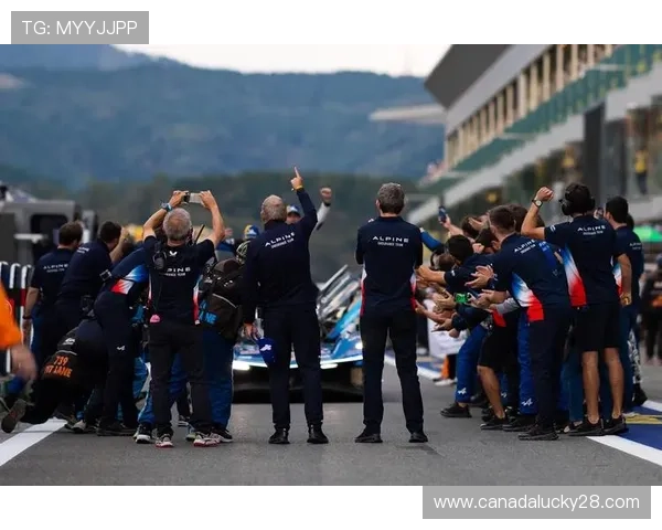 阿尔派经理称2026赛季赛车技术领先 阿尔派经理称2026赛季赛车技术领先