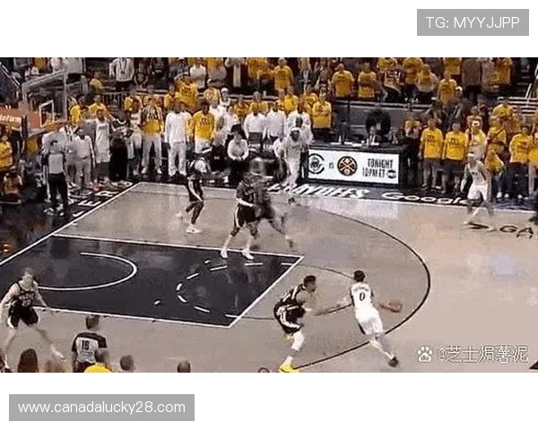 雄鹿不敌活塞遭连败，字母哥空砍38分12篮板